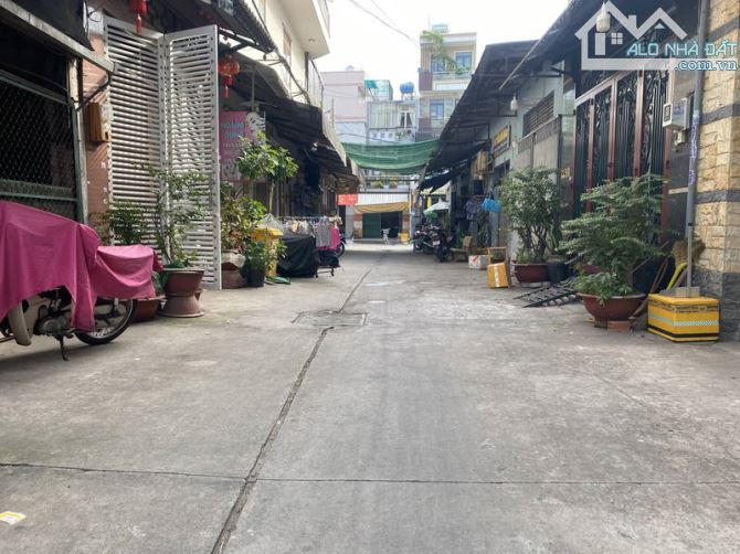 BÁN NHÀ NGAY TRƯƠNG PHƯỚC PHAN - BÌNH TÂN - HẺM XE TẢI - GẦN KHU TÊN LỬA - 3 TẦNG - 56M2