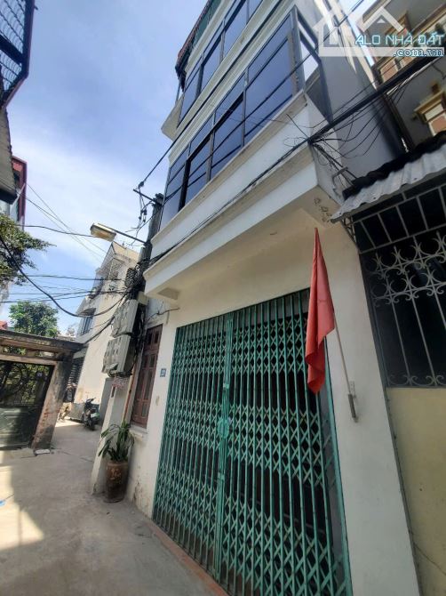 Bán nhà Nguyễn Lam,Phúc Đồng 4 tầng,40m,mt5m oto đỗ cửa nhỉnh 7 tỷ