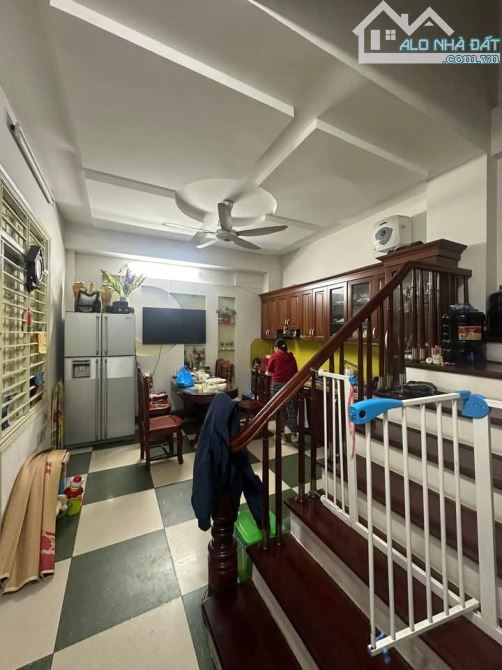Nhà ngõ 58/7 Khúc Thừa Dụ, Cầu Giấy, DT: 55m2, 5T, 10.6 tỷ