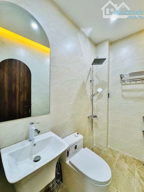 Siêu Phẩm không thể bỏ qua Ung Văn Khiêm, P25, Bình Thạnh - 10