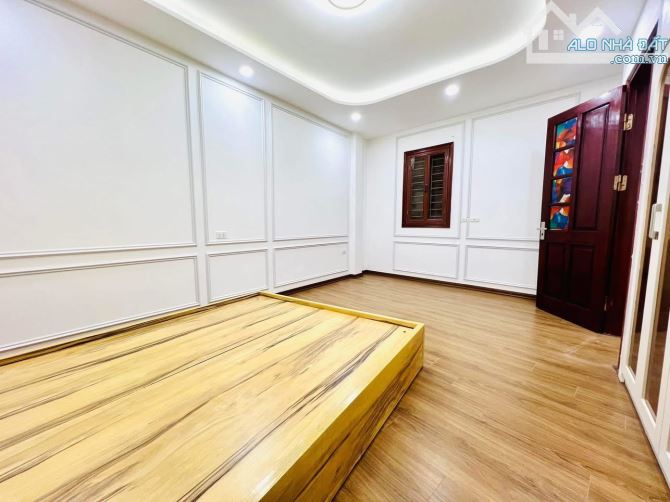 🆘🆘SIÊU GẦN PHỐ!15 M RA PHỐ -4 TẦNG ĐỘI CẤN - BA ĐÌNH-CHỈ HƠN 7 TỶ - 10