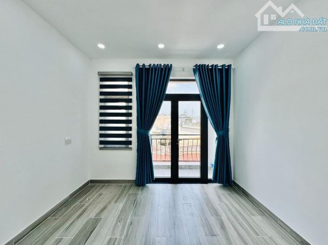 Nhà đẹp 1 trệt 2 Lầu 56m2 ngay Khuông Việt, Tân Phú. Giá: 3 Tỷ 090. SHR, hẻm ô tô 5m - 10