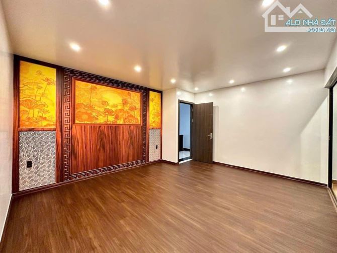 🔥 Tổ ấm phố Hoàng Quý - Tuyến 2 Tô Hiệu - Vài bước chân ra mặt đường OTO tránh - Lô Góc - 10
