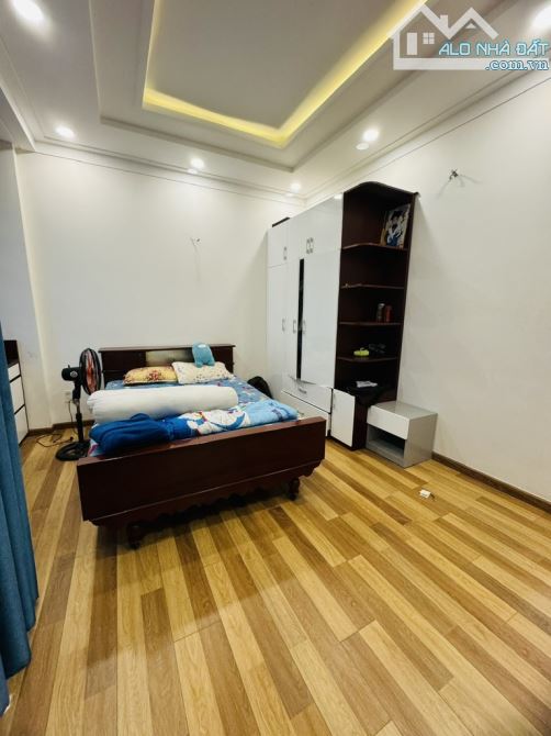 NHÀ ĐẸP HẺM KINH DOANH NGAY 120 LÊ VĂN QUỚI 52M2 3 TẦNG GIÁ 6TỶ THƯƠNG LƯỢNG - 10
