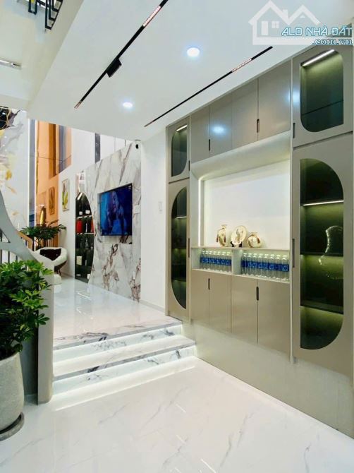 🏡SIÊU PHẨM Hẻm Xe Tải 8m💎 LÊ ĐỨC THỌ, P.13, GÒ VẤP 💎4x15,6M 5 Lầu 3PN 7WC💵9,5 Tỷ - 10