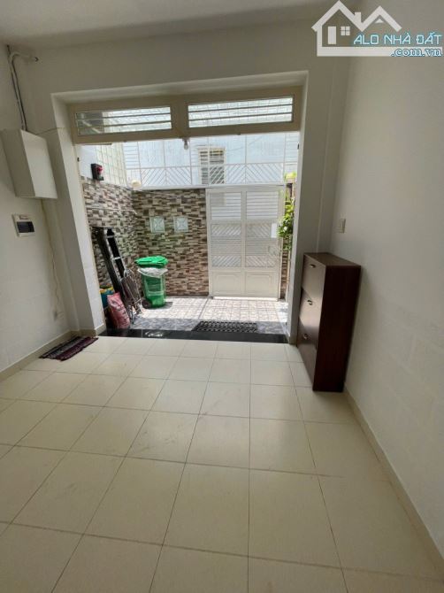 Chủ cần ra gấp nhà Lê Văn Sỹ Phường 11 Phú Nhuận,55m2,( 3.5X 15.5 )9.5 tỷ - 10