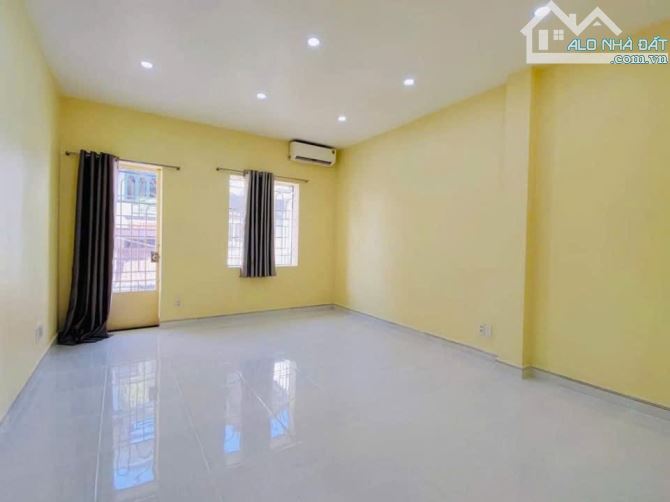 Chốt liền tay – Nhà 1 trệt 2 lầu, nội thất sang, hẻm 78 Khánh Hội, P4 Q4 – Giá mềm 3.89 tỷ - 10