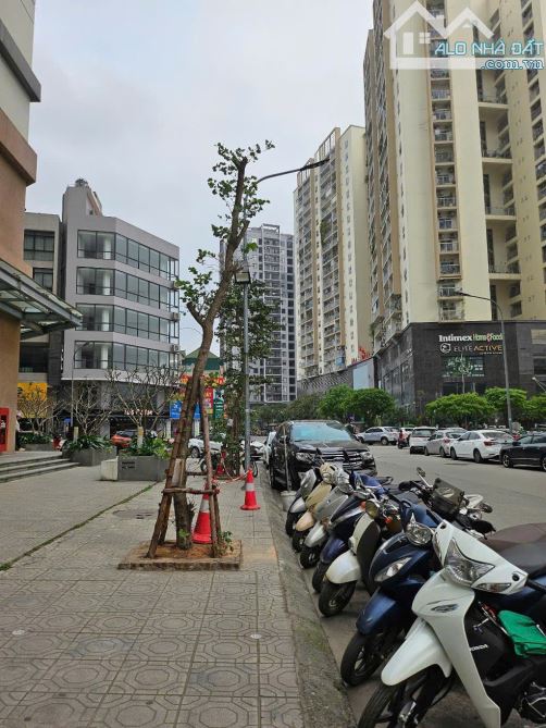 Cần Bán Gấp Căn Chung Cư Berriver Trung Tâm Phường Bồ Đề Full Tiện Ích - 10
