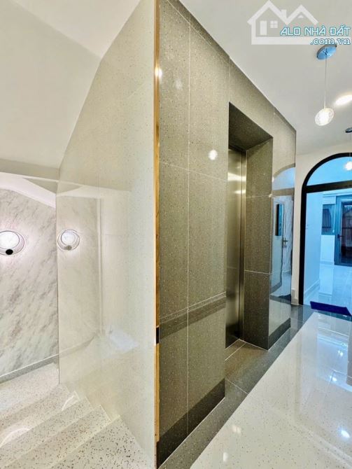 NHÀ GÒ VẤP CÓ THANG MÁY CHỈ 8 TỶ 7 - 6 TẦNG Ở PHAN HUY ÍCH PHƯỜNG 12 5 PHÒNG NGỦ HẺM XE TẢ - 10