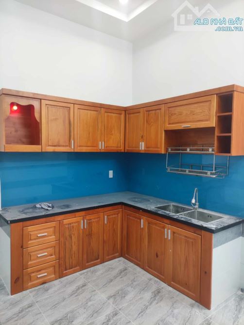 NHÀ CẤP 4 MỚI TINH - 68M2, HXH - SÁT VÁCH HIỆP THÀNH CITY - KHU DÂN TRÍ CAO . - 10