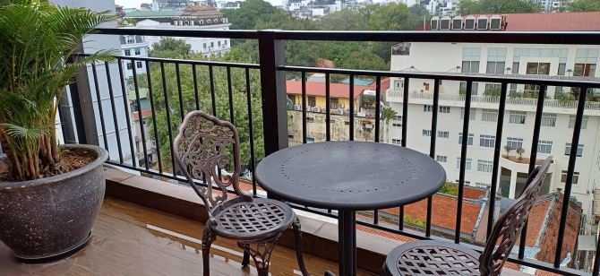 Cần bán khách sạn Hàng Gai. DT 132m² x 10 tầng, mặt tiền 6.5m. Giá 115 tỷ - 11