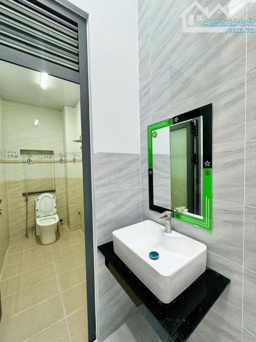 Nhà Gác Lửng Đẹp 105m2 Thổ Cư Xe Hơi Tận Cửa Ngay Cây Xăng 26, Phường Tân Phong, Biên Hoà - 11