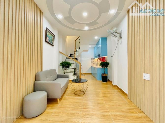 Căn có 102! Nhà Lò Siêu, Q.11. Giá: 3 tỷ 190 - 39 m2 - 1T3L nhà đẹp chốt nhanh kẻo lỡ - 11