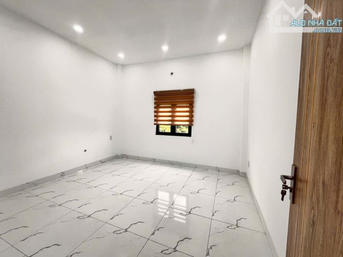 Nhà 2 tầng 83m² thạnh lộc 12 hẻm xe tải giá 5ty850 - 11