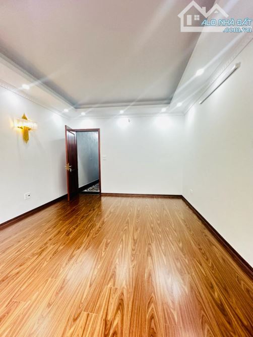 Bán nhà 5 tầng phố Quan Hoa, Thang Máy, Giá 12.8 tỷ - 11