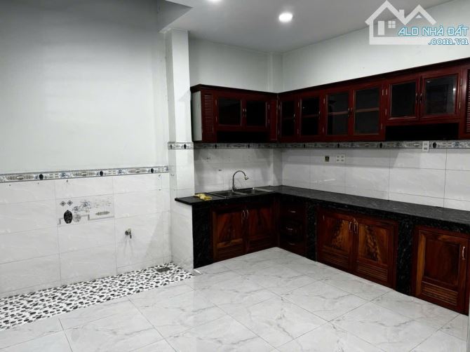 NHÀ GÒ VẤP DÀI 19M NGANG 4,3 GIÁ 7 TỶ 750 Ở ĐƯỜNG SỐ 3 P9 CÓ 3 TẦNG 5 PHÒNG NGỦ - 11