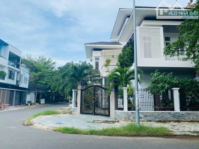 🍄 Lô góc 2 mặt tiền Cực Đẹp Kđt Phước Long A 💥12 tỷ - 1