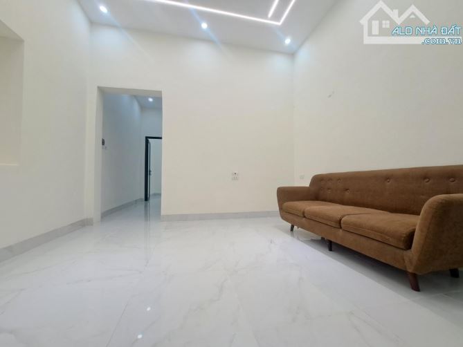 Mỗ lao lô góc 50m mt4m, 2 tầng 3 ngủ, ô tô tránh cách 20m an sinh đỉnh - 1