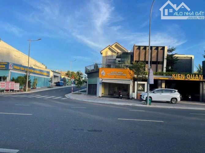 LÔ GÓC MẶT TIỀN PHẠM HÙNG - TRẦN QUANG DIỆU - P. LONG TOÀN - TP BÀ RỊA - 1