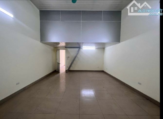 17 tỷ/ 76 M2/ 5 Mt/ Nguyễn Thời Trung. THẠCH BÀN/ phân lô vỉa hè - 1