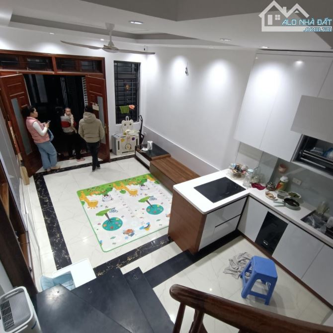35M. 5 TẦNG.6,7 TỶ. NHÀ ĐẸP. GẦN PHỐ. FULL NỘI THẤT. Ở SƯỚNG. HÒE THỊ. PHƯƠNG CANH. - 1