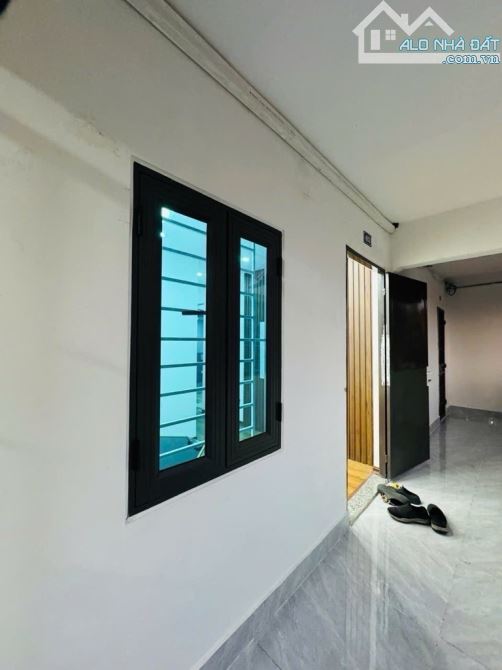 BÁN NHÀ ĐẸP Ở NGAY 3 NGỦ PHỐ 8/3 HAI BÀ TRƯNG - 70 M2-3,2 TỶ - 1