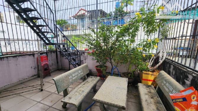 Bán nhà MT Hồng Lạc, P.11, Tân Bình, DT  105m2 - 4.5 × 23.5 - 3 tầng, Giá 13.48 tỷ TL. - 1