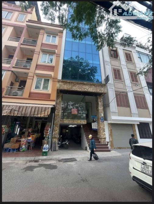 Cần bán nhà Hoàng Quốc Việt 80m, 8tầng thang máy. - 1