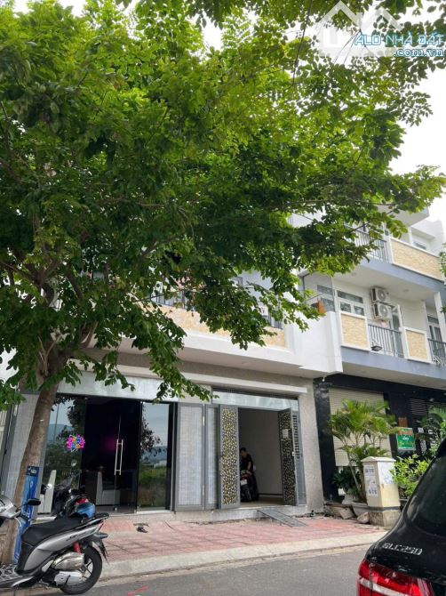 Bán nhà 3 tầng 10 phòng cho thuê 40tr/tháng-KĐT HÀ Quang 2 Nha Trang - 1