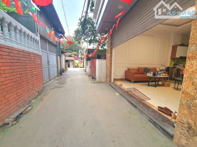Bán Nhà Tây Mỗ, Lô Góc, Ngay VinSmart City, Gần Phố, Ngõ Thông, 34m2, 4Tầng, 6.37 Tỷ - 1