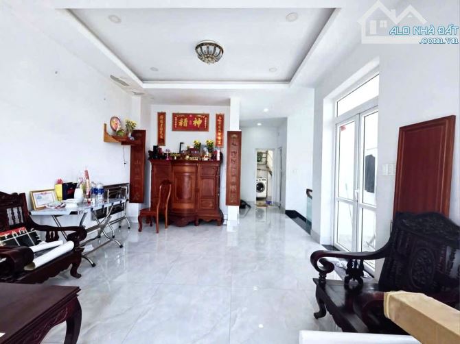Ngộp Bank Bán Gấp Nhà 3 Tầng 152m2_9.5*16 Gần Chợ Hiệp Bình Hiệp Bình Chánh Thủ Đức Chỉ - 1