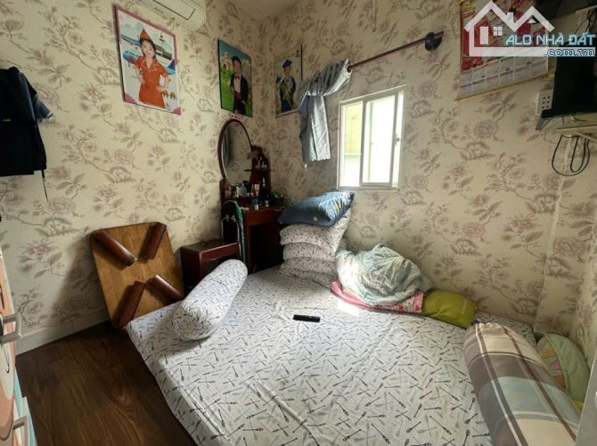 HỘ KHẨU QUẬN 3- NGAY BỆNH VIỆN TỪ DŨ CHỈ 1TY99 - 1