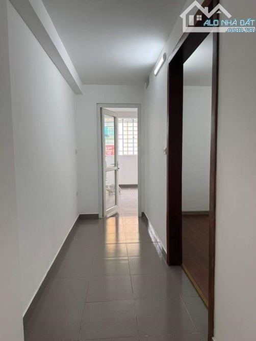 💥NGã Tư Phạm Ngọc Thạch – 34m² – 6 Tầng – Mặt Ngõ 2 Ô Tô Tránh – Vỉa Hè –  12.3 Tỷ! 💥 - 1