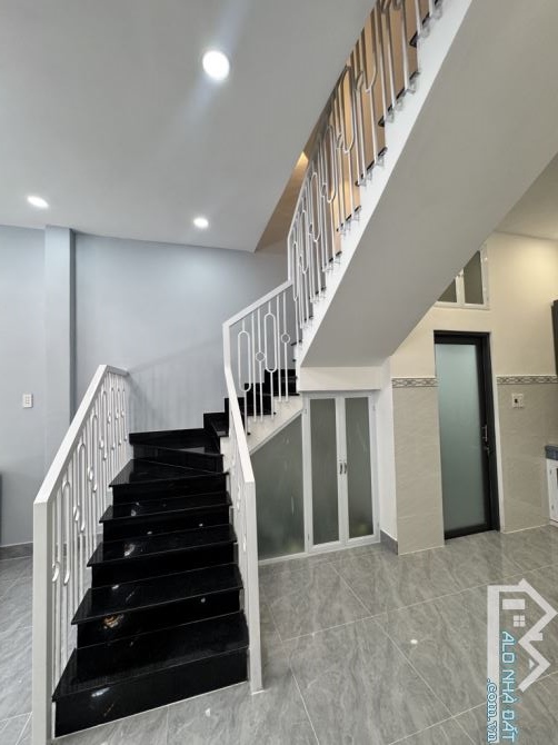 BÁN NHÀ 2 TẦNG CÁCH MẠNG THÁNG TÁM TÂN BÌNH-38M2-4,7 TỶ - 1