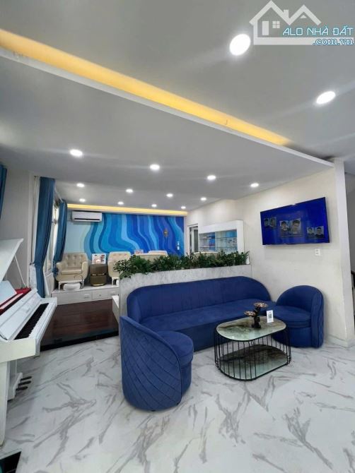 BÁN TOÀ NHÀ 5 TẦNG MẶT TIỀN QUANG TRUNG 9x14,5m GIÁ 14,9 TỶ - 1