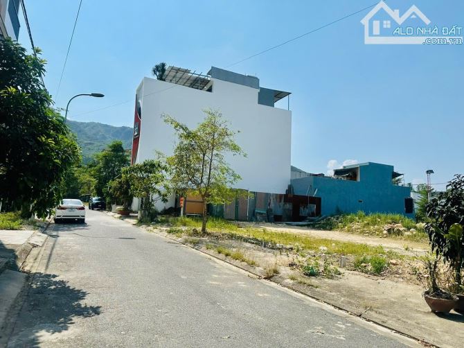 🔥TĐC Đất Lành mặt tiền đường nhựa 10m. Lô sạch đẹp. Giá chỉ: 2 tỷ 550 triệu - 1