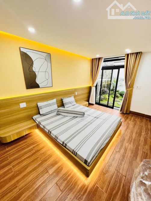 BÁN NHÀ MẶT PHỐ MAI ANH TUẤN - LÁNG HẠ - ĐỐNG ĐA  💰 Giá: 70 tỷ 📏 Diện tích sổ đỏ: 108m² - 1