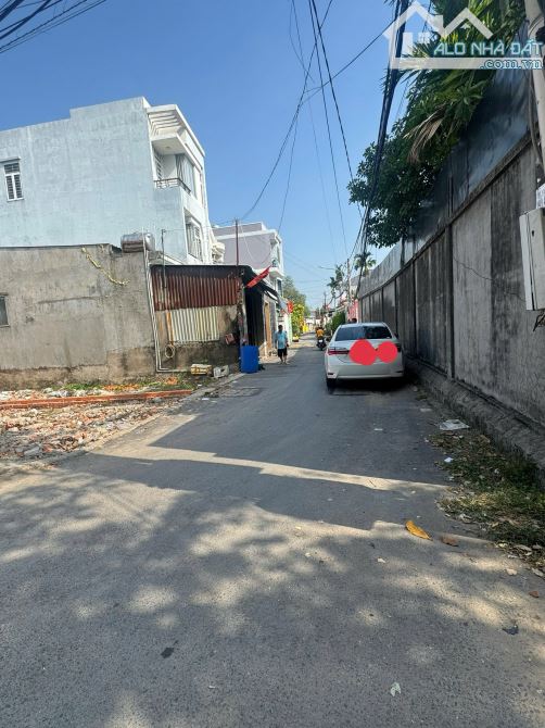 gần Quốc lộ 13, Sông Sài Gòn__2Tỷ6__2 Lô mặt tiền đường Vĩnh Phú 38A, đường xe hơi thông - 1