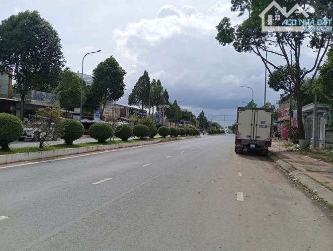 MẶT TIỀN 1670m2 ODT NGUYỄN VĂN CỪ CỒN KHƯƠNG - 1