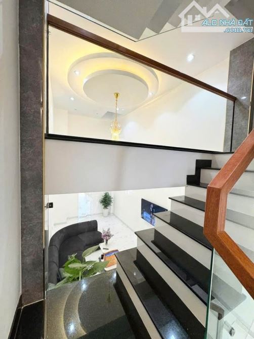 ✨ Bán nhà đẹp Lê Quý Đôn– 4.2x15.5m – 3 tầng – 4PN - 1