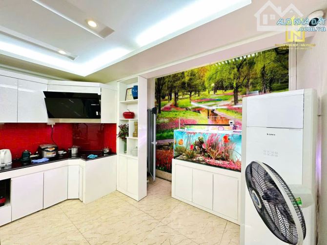 Nhà đẹp 5 tầng mặt ngõ Lạch Tray, Ngô Quyền, Hải Phòng. Ô tô vào tận nhà. - 1