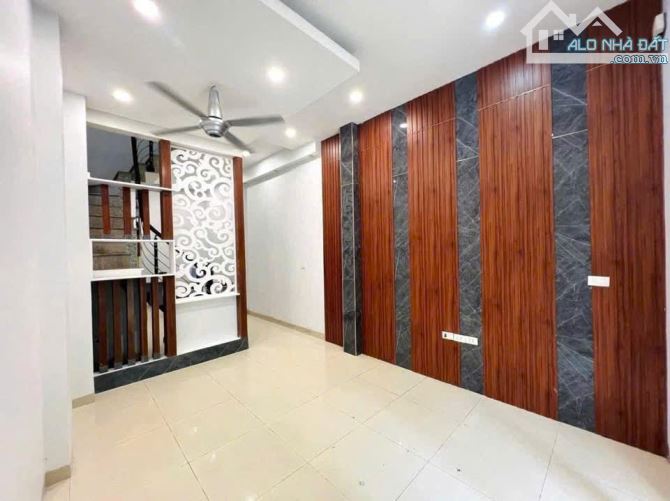 BÁN NHÀ 4 TẦNG PHỐ ĐỊNH CÔNG HẠ - 20M RA Ô TÔ - 34M - GIÁ 5.85 TỶ - 1
