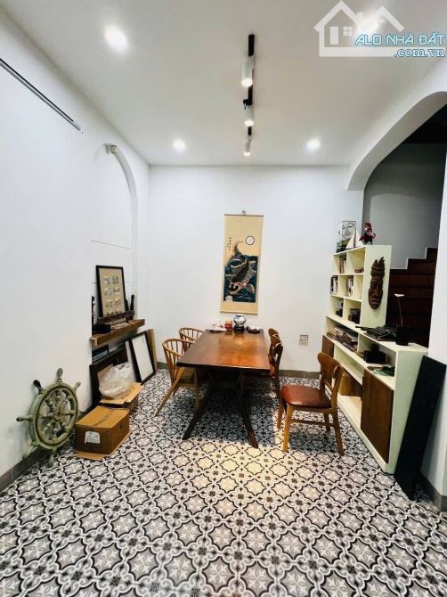 BÁN NHÀ TRƯƠNG CÔNG GIAI GẦN CV CẦU GIẤY, 38m2*4T*7m, GIÁ 8.5TỶ, NGÕ THÔNG, NHÀ DÂN TỰ XÂY - 1