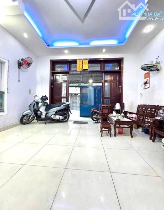 BÁN NHÀ ĐẸP NGÕ ĐẶNG TIẾN ĐÔNG – DIỆN TÍCH RỘNG – 3 MẶT THOÁNG – GIÁ CHỈ 19 TỶ  Diện tích: - 1