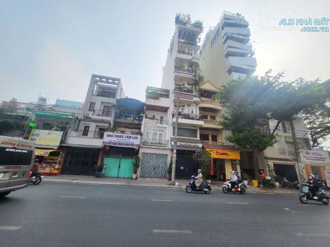 Chính Chủ Cần Bán Gấp Tòa Nhà Văn Phòng MT Đào Duy Anh - 4,3*25m - Hầm 9Tầng - Gía 38Tỷ TL - 1