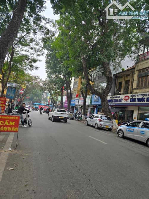 BÁN NHÀ MẶT PHỐ BÀ TRIỆU,8TẦNG,75M,MT 5,5M GIÁ 70TỶ. - 1