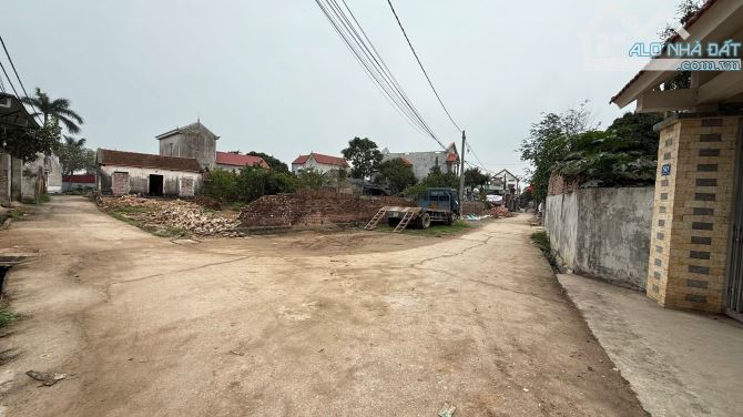 BÁN ĐẤT HIỀN NINH, SÓC SƠN, HÀ NÔI. 98M2, TRỤC CHÍNH Ô TÔ TRÁNH, KINH DOANH NHỎ - 1