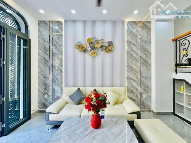 Nhà đẹp 1 trệt 2 Lầu 56m2 ngay Khuông Việt, Tân Phú. Giá: 3 Tỷ 090. SHR, hẻm ô tô 5m - 1