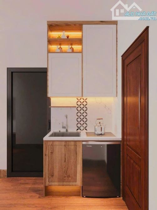 Bán tòa CHDV cao cấp Lạc Long Quân, Tây Hồ 120m2 * 10 tầng, MT 8m giá chỉ 46 tỷ. - 1