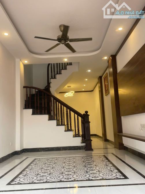 BÁN NHÀ 53M² X 3 TẦNG – GIÁ CHỈ NHỈNH 3 TỶ – CÁCH BẾN XE YÊN NGHĨA 4KM - 1